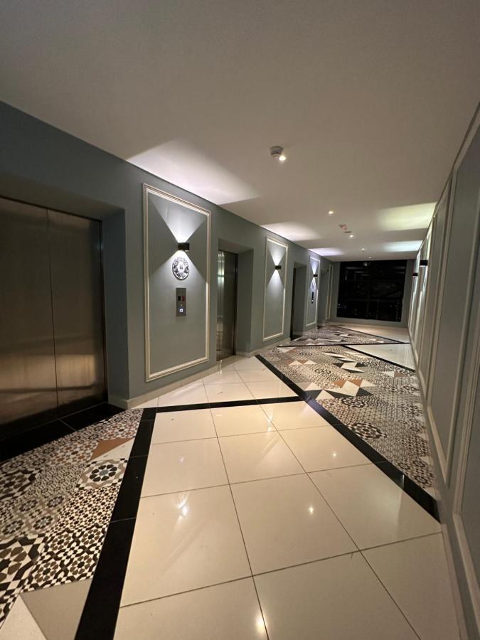 Arti Mont Kiara Aparthotel กัวลาลัมเปอร์ ภายนอก รูปภาพ